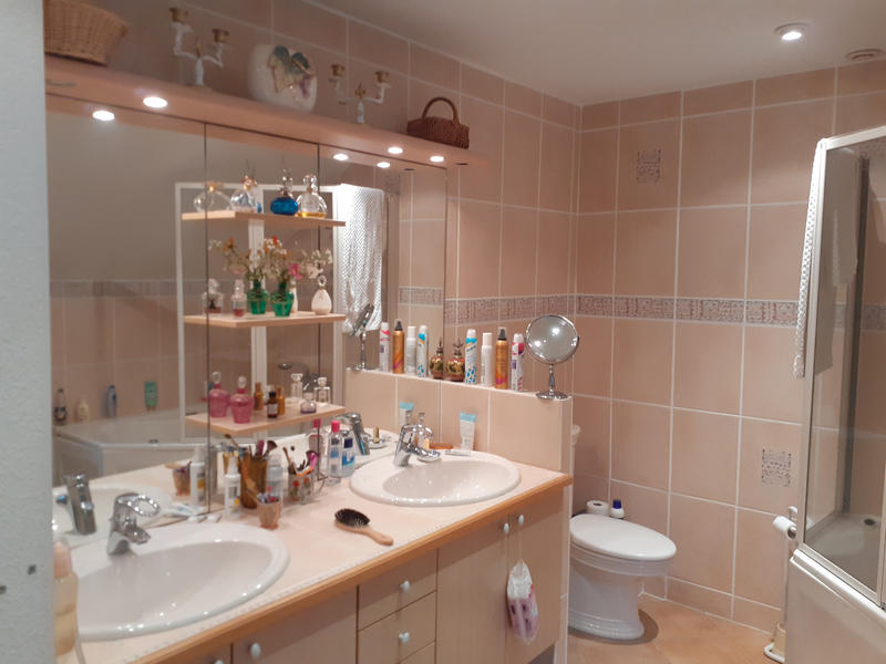 Maison - 200 m² - 6 pièces