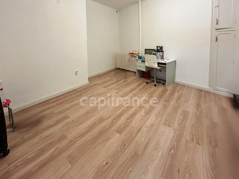 Appartement bourgeois - 143 m² - 6 pièces