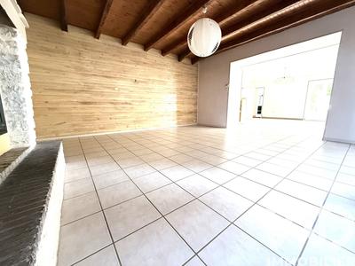 Maison - 120 m² - 4 pièces