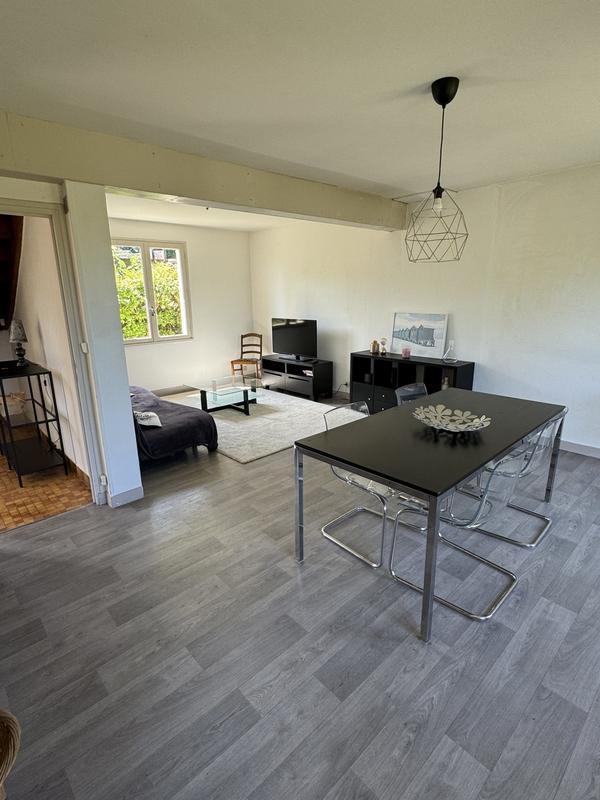 Maison - 89 m² - 5 pièces