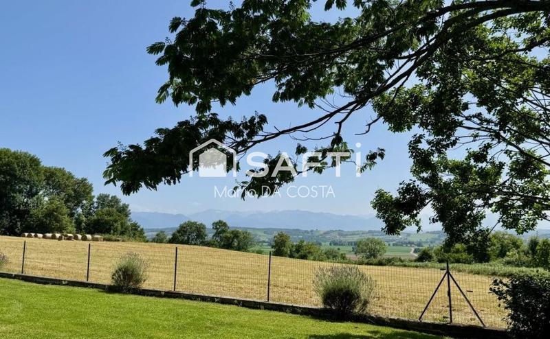 Maison de maîtres - 235 m² - 6 pièces