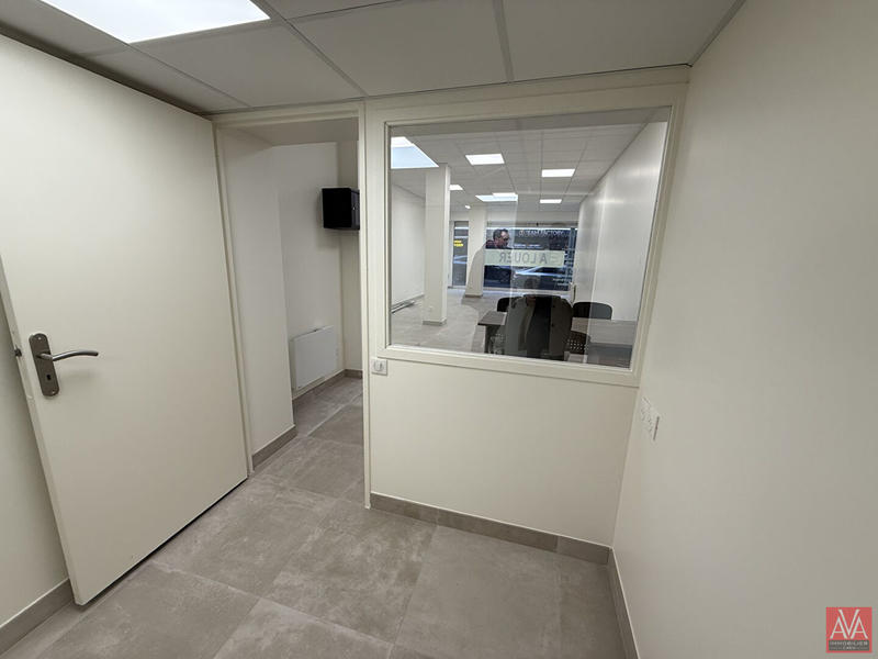 Local commercial - 75 m²