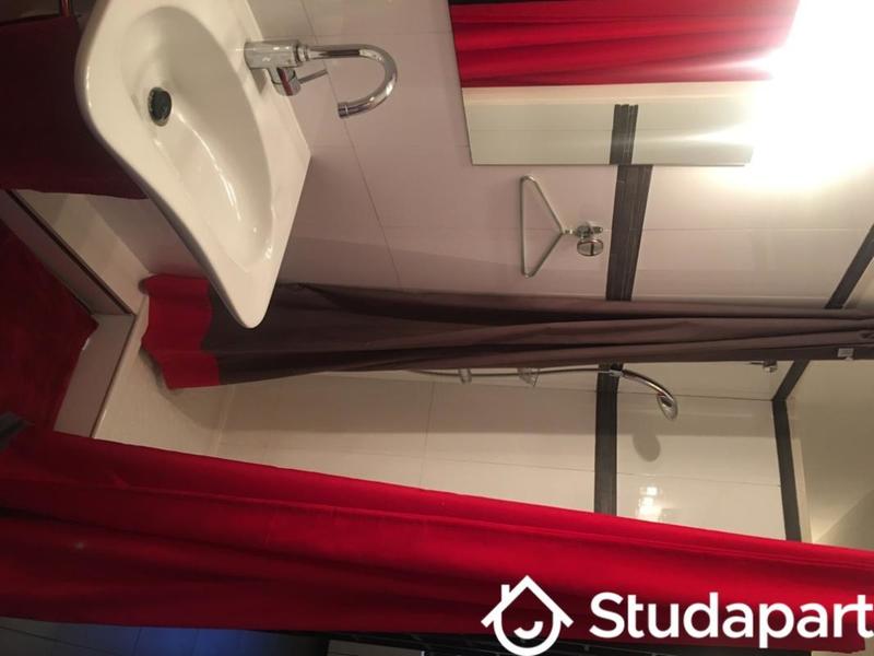 Chambre - 20 m² - 1 pièce