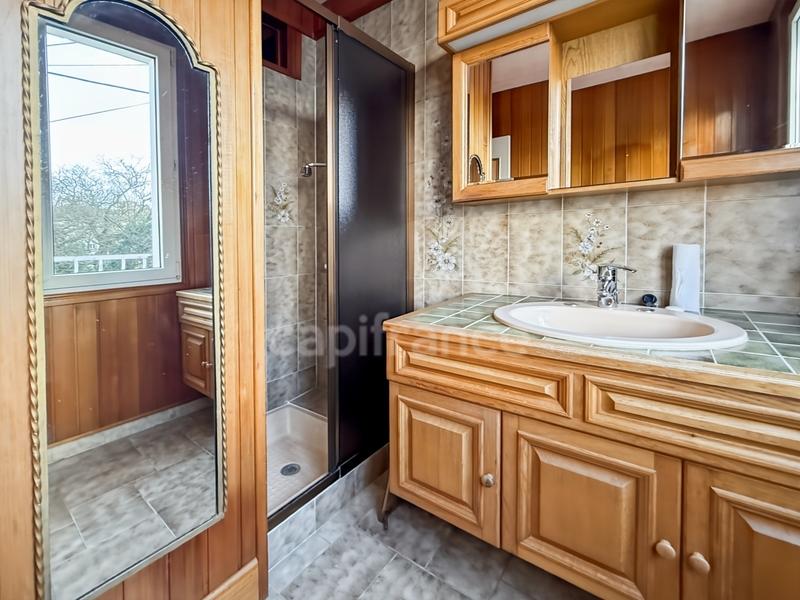 Maison - 80 m² - 5 pièces