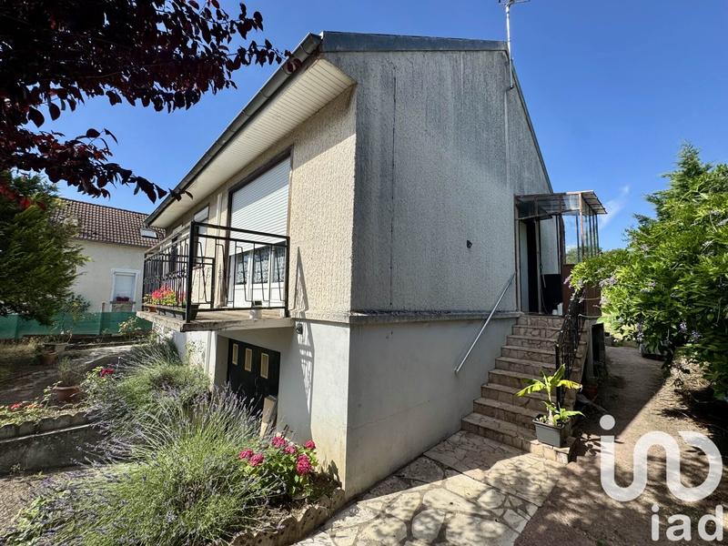 Maison - 99 m² - 4 pièces