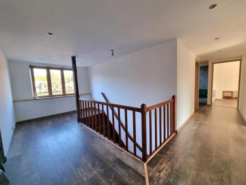 Maison - 296 m² - 13 pièces