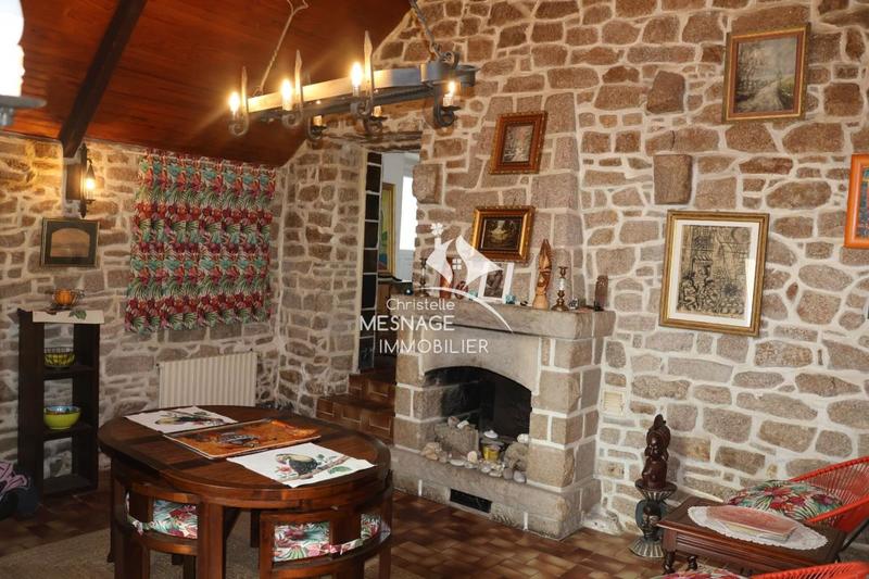 Maison en pierre - 135 m² - 5 pièces