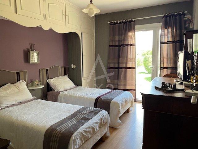 Maison - 150 m² - 6 pièces