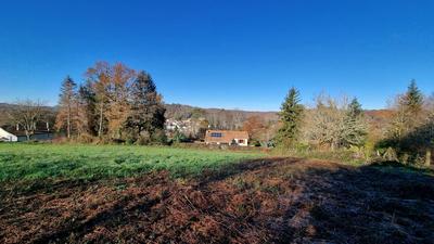 Terrain - 2 500 m²