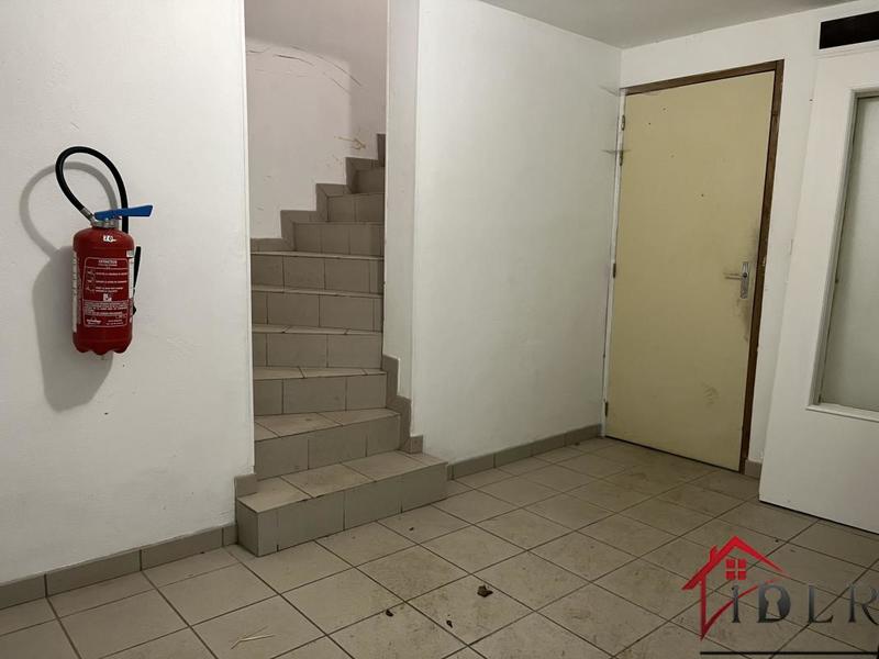 Appartement - 218 m² - 11 pièces