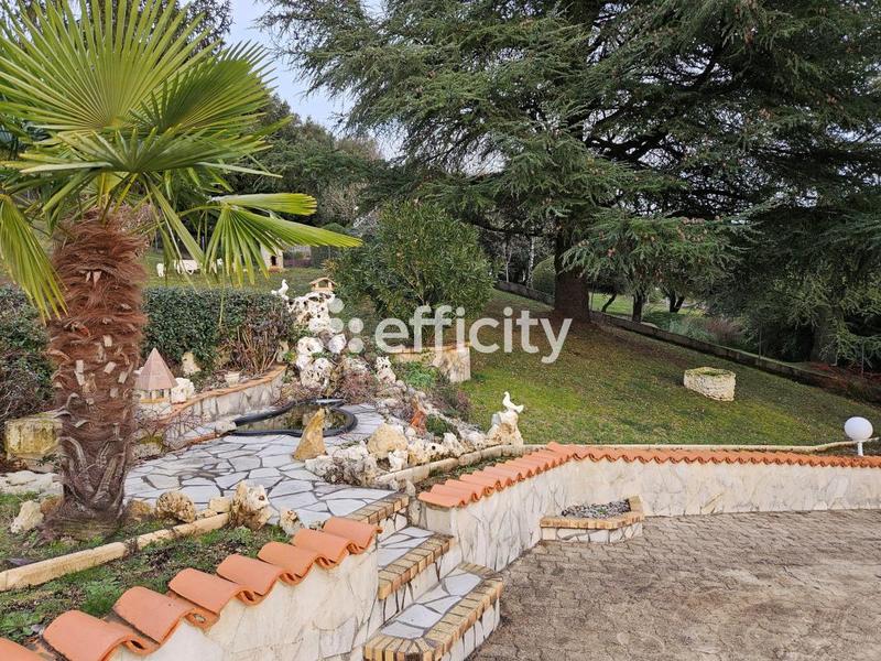 Maison - 89 m² - 5 pièces