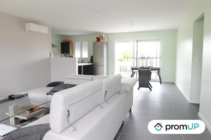 Maison - 99 m² - 4 pièces