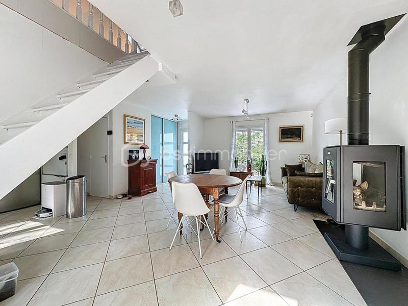 Maison - 130 m² - 6 pièces