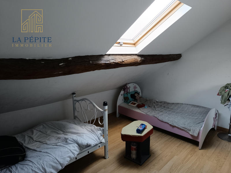 Maison - 98 m² - 5 pièces