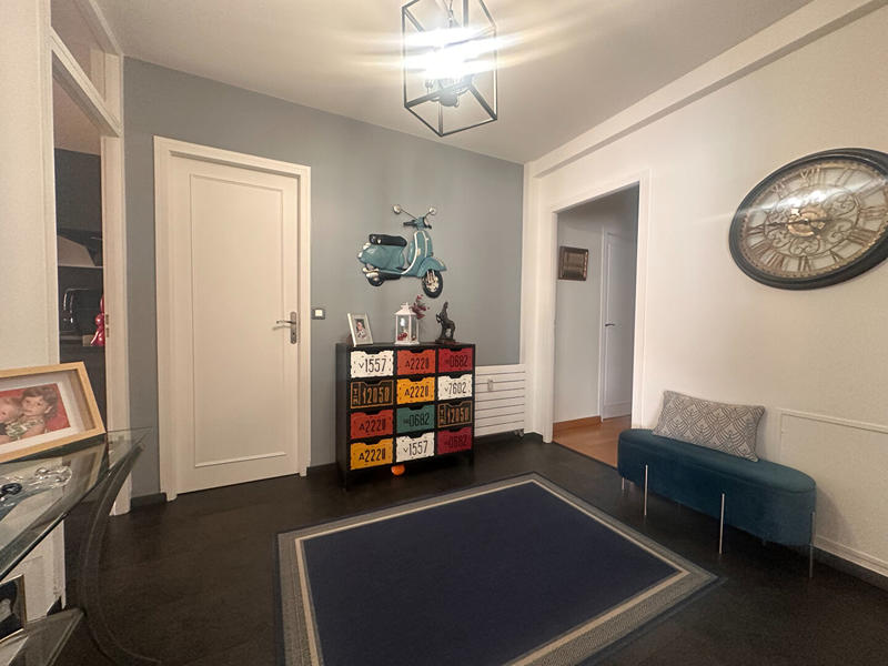 Appartement - 140 m² - 5 pièces