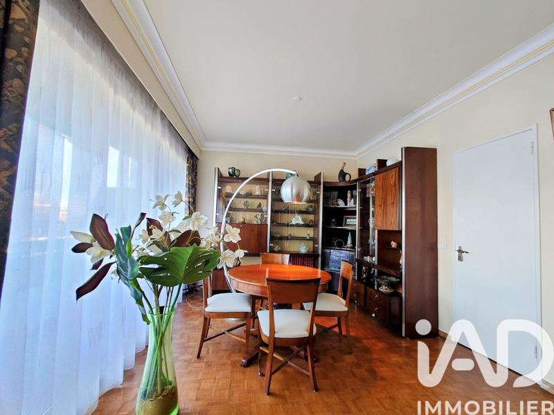 Appartement - 116 m² - 6 pièces