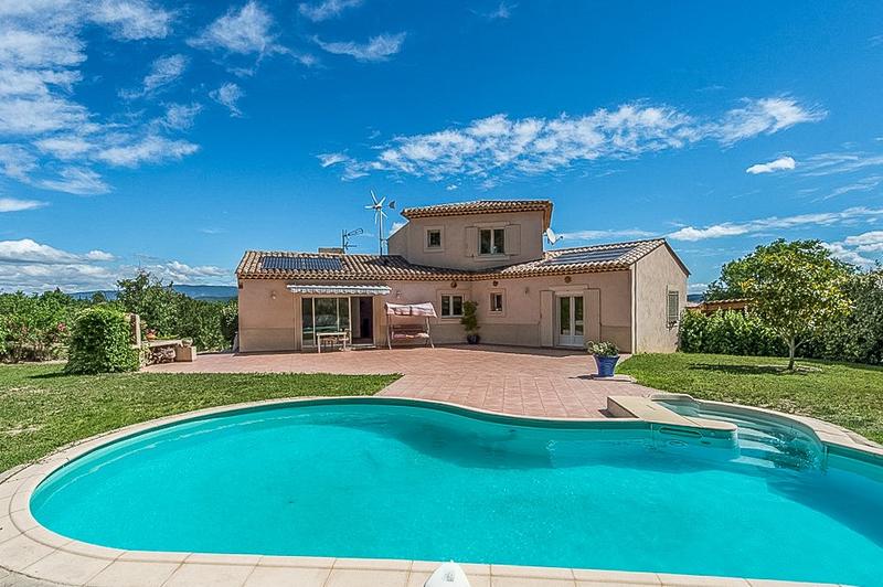 Villa - 328 m² - 10 pièces