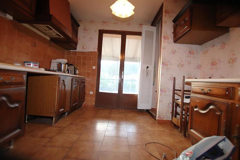 Villa - 215 m² - 9 pièces