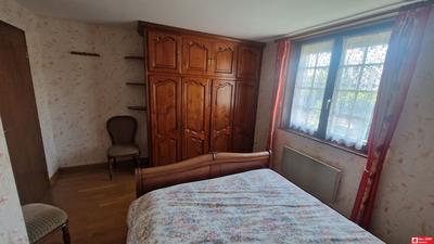 Maison traditionnelle - 137 m² - 6 pièces