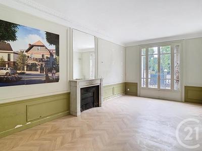 Maison - 148 m² - 6 pièces