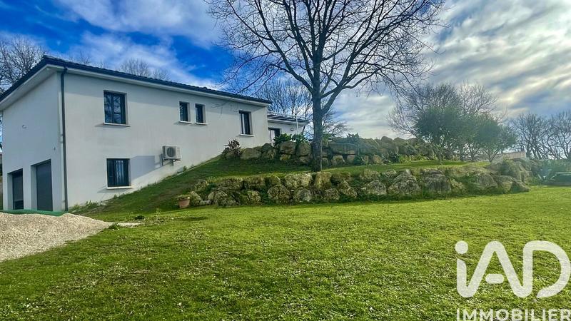 Maison - 128 m² - 6 pièces