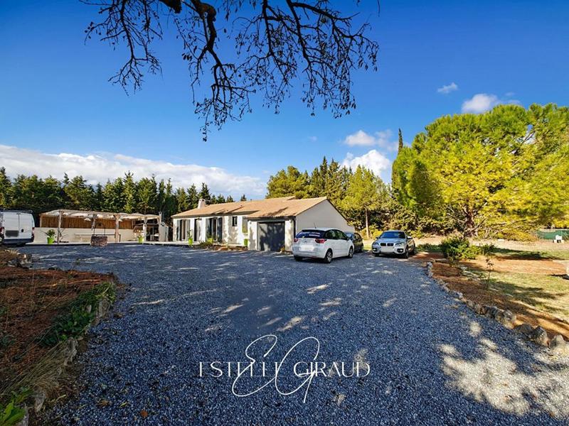 Villa - 98 m² - 5 pièces