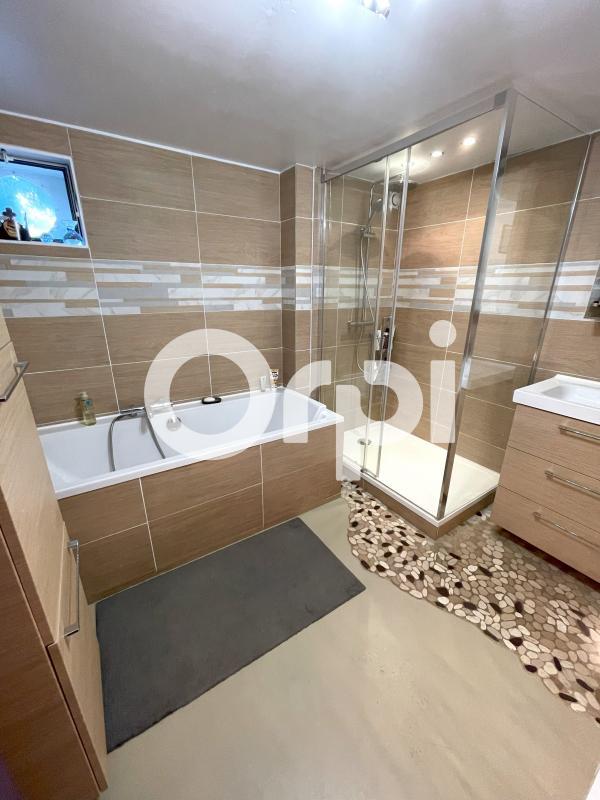 Maison - 133 m² - 6 pièces