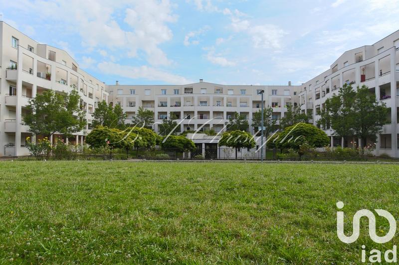 Duplex - 82 m² - 4 pièces