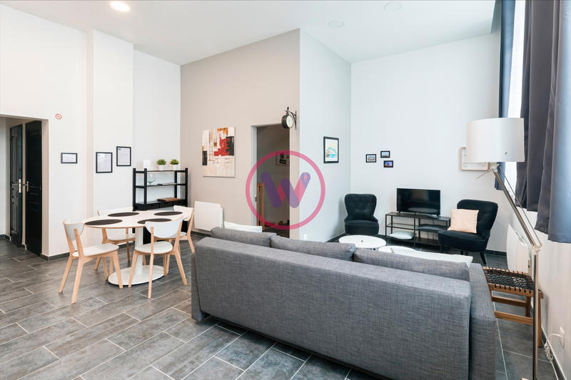 Immeuble - 158 m² - 11 pièces