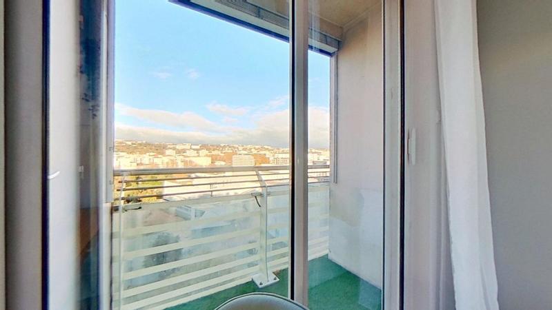 Appartement - 90 m² - 5 pièces