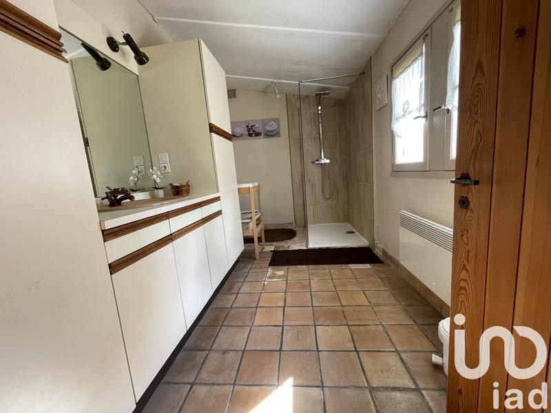 Maison - 427 m² - 18 pièces