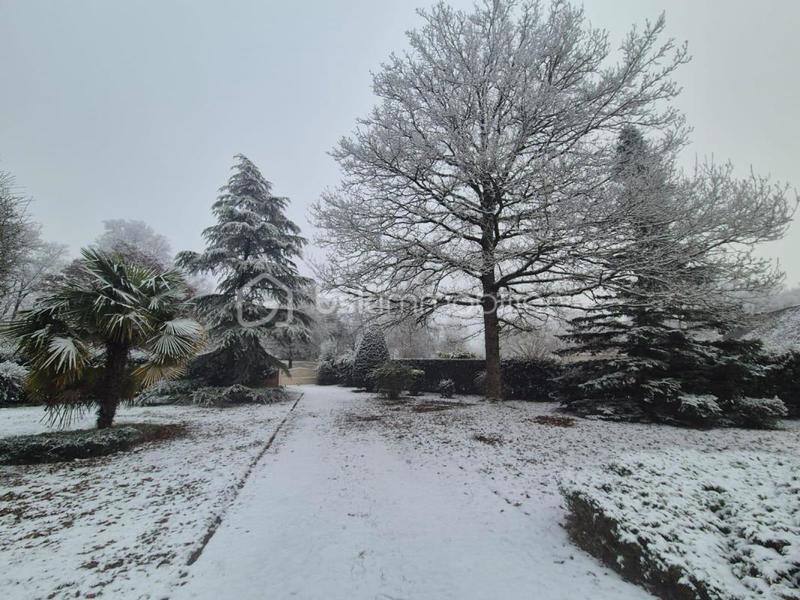 Maison traditionnelle - 87 m² - 4 pièces