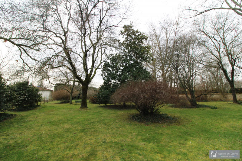 Maison - 308 m² - 12 pièces