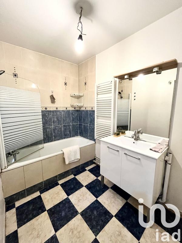 Appartement - 87 m² - 5 pièces