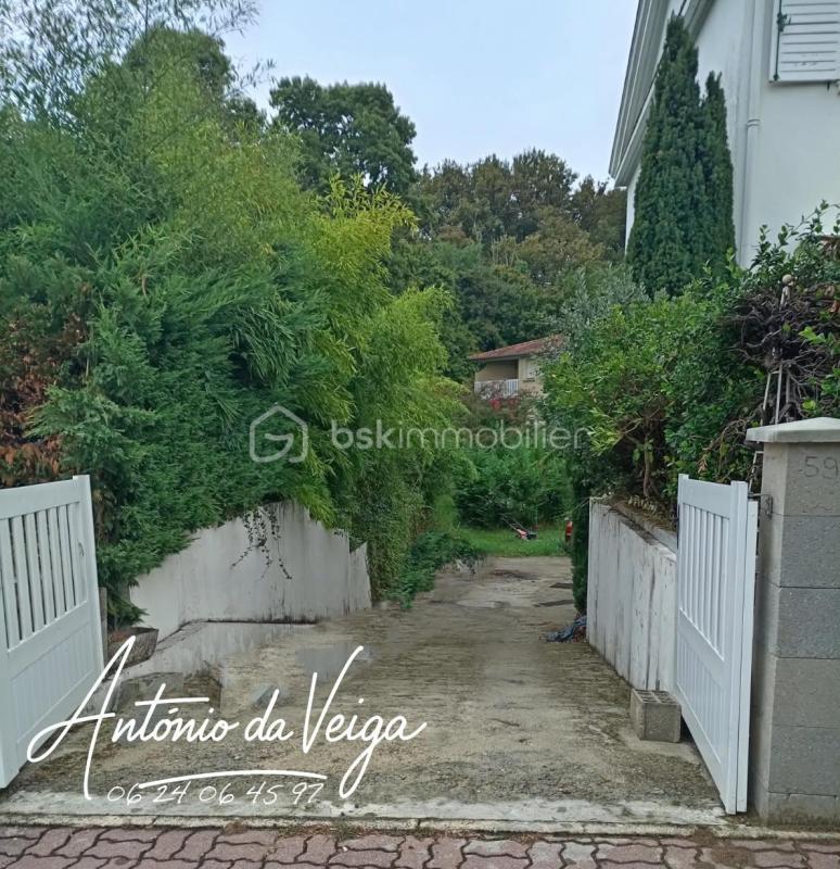 Immeuble - 286 m² - 7 pièces