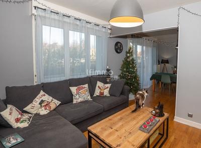 Appartement - 91 m² - 4 pièces