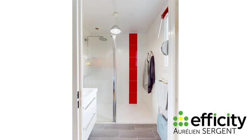 Pavillon - 150 m² - 7 pièces