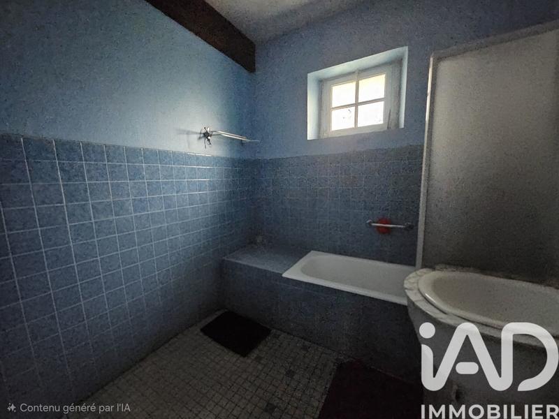 Maison - 217 m² - 8 pièces