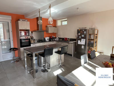 Maison - 147 m² - 4 pièces