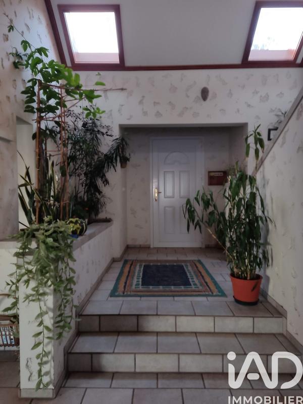 Maison - 246 m² - 6 pièces