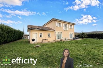 Villa - 130 m² - 4 pièces