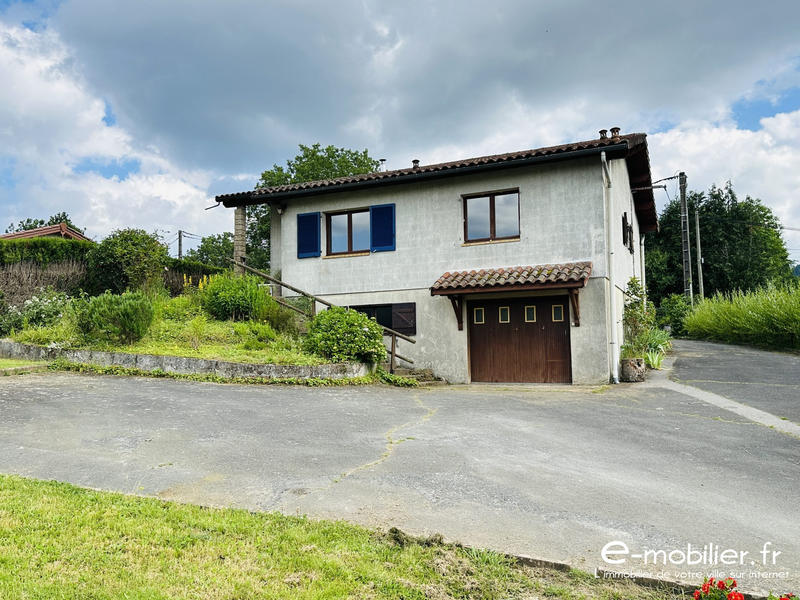 Maison - 80 m² - 4 pièces