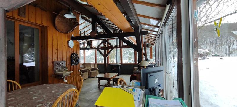 Maison - 246 m² - 7 pièces