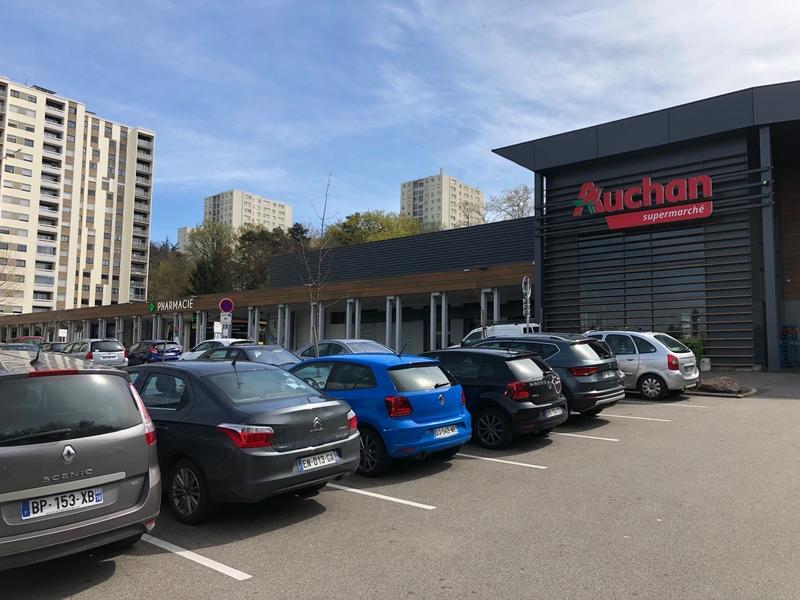 Local commercial - 87 m² - 1 pièce