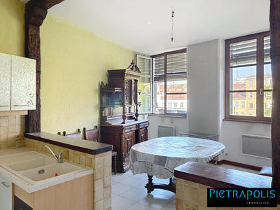 Appartement - 85 m² - 4 pièces