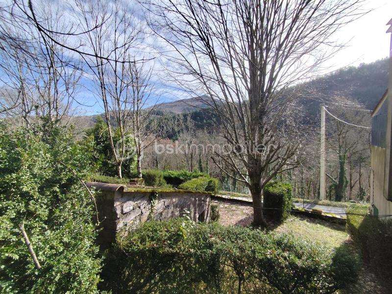 Maison en pierre - 104 m² - 5 pièces