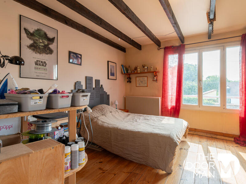 Maison - 138 m² - 6 pièces