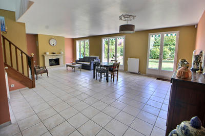 Maison - 165 m² - 7 pièces