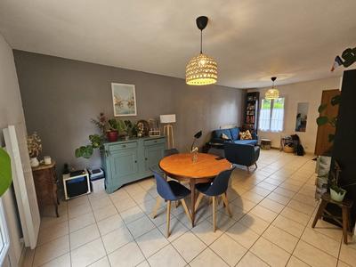 Maison - 84 m² - 4 pièces