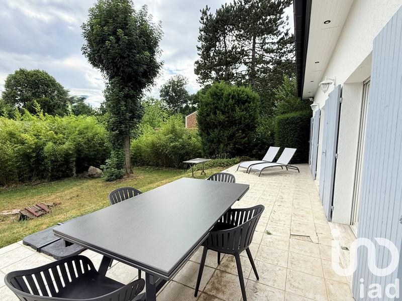 Maison - 183 m² - 7 pièces